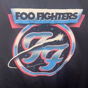 Foo Fighters Band Tee ✌🏽